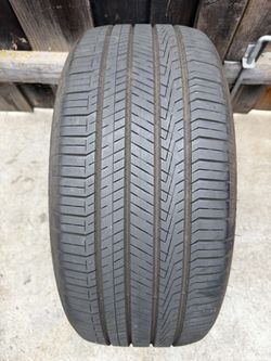 1 Hankook Tire 235/45/18