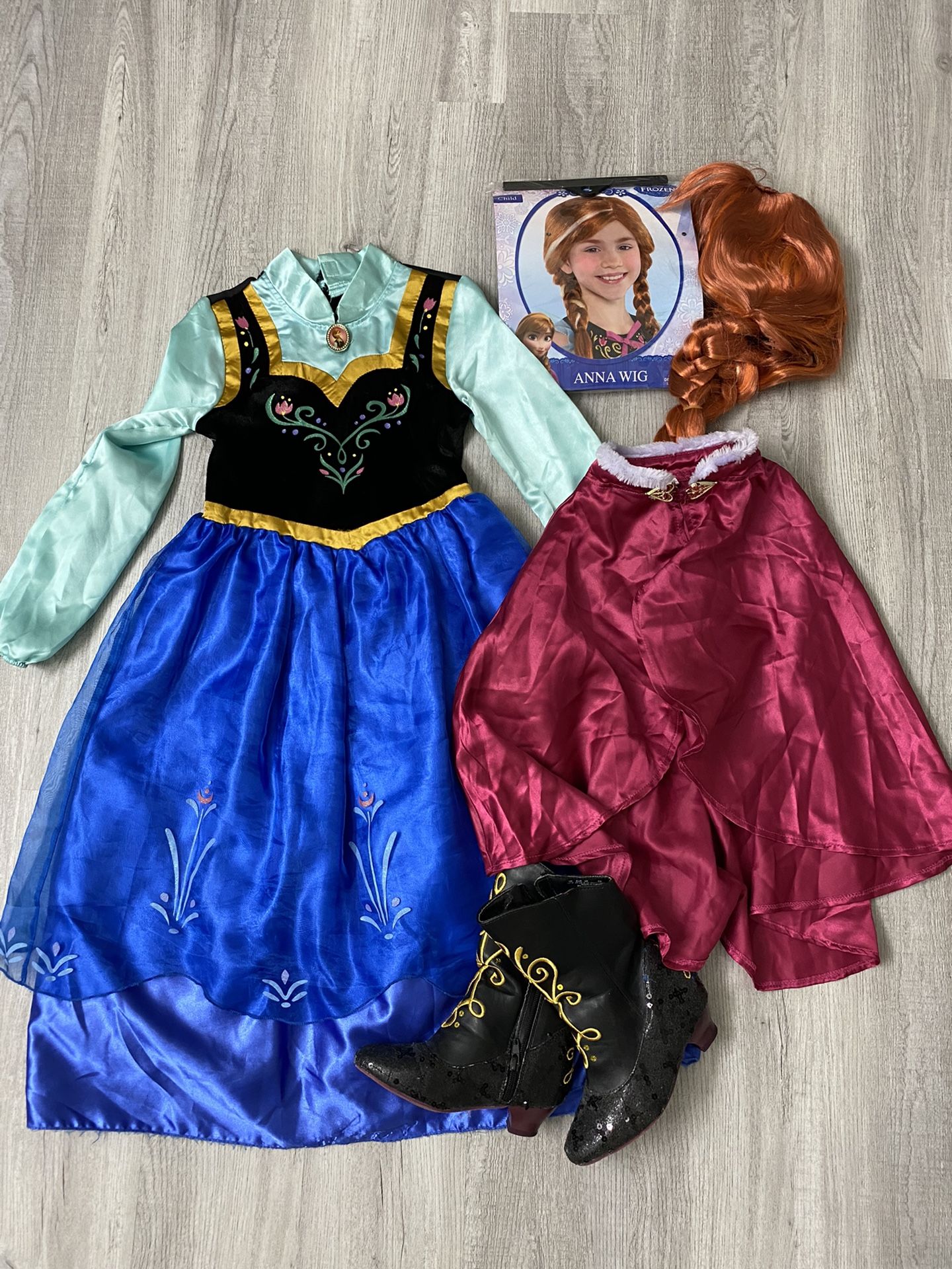 Anna Costume Size 5/6, Frozen