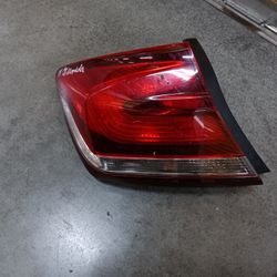 Honda Civic Taillight 