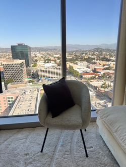 White comfy chair