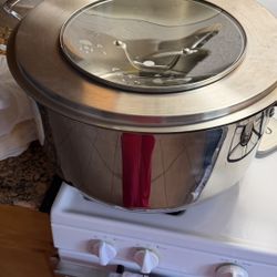 Holla Tamalera 74Q Princes House