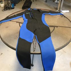 Stearns Large Full Wet Suit 