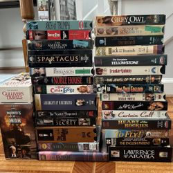 Lot of 30 VHS Tapes 