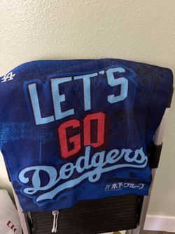 Dodgers rally Towel