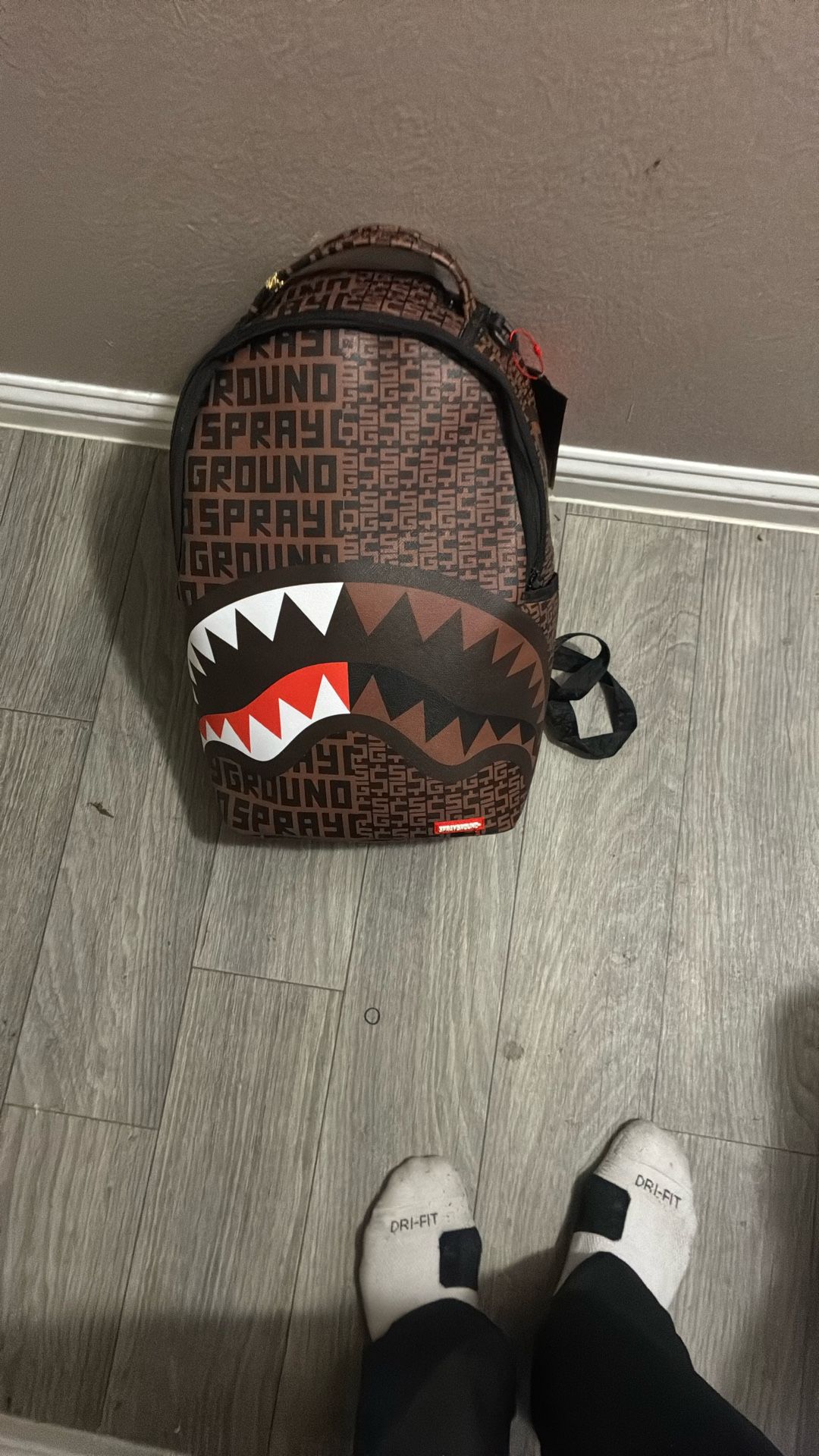 Sprayground bag bape