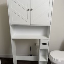 Over-The-Toilet Bathroom Cabinet