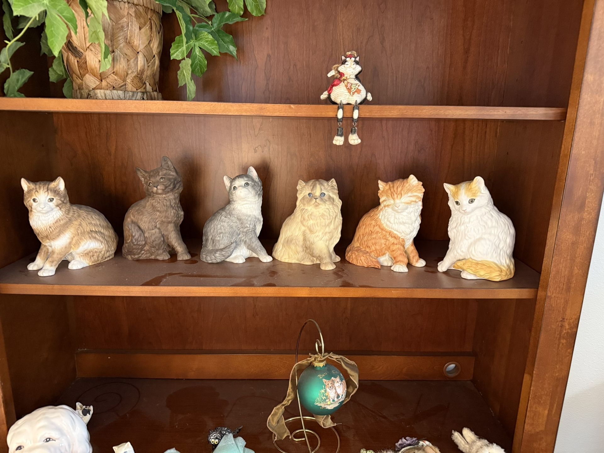 Classic Cats, Ceramic Cats By Murno 