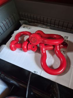 Tow hook