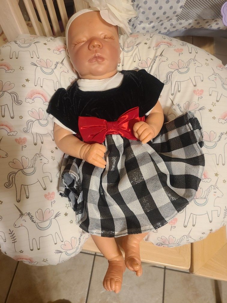 Hermosa Reborn Super Real