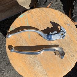 2017 Yamaha R6 Clutch + Brake Handle