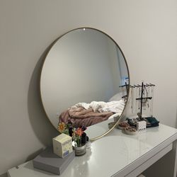 White Glass Top Vanity + Circular Gold Mirror 
