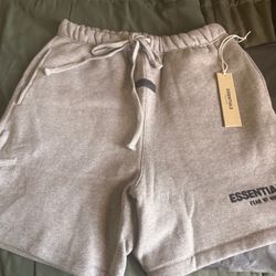 Essentials shorts “ dark grey”