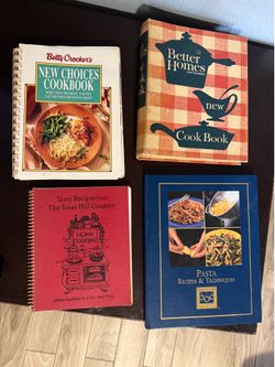 Vintage Cookbook Lot of 4-BettyCrocker, Better Homes & Gardens Plaid, Pasta,Hill
