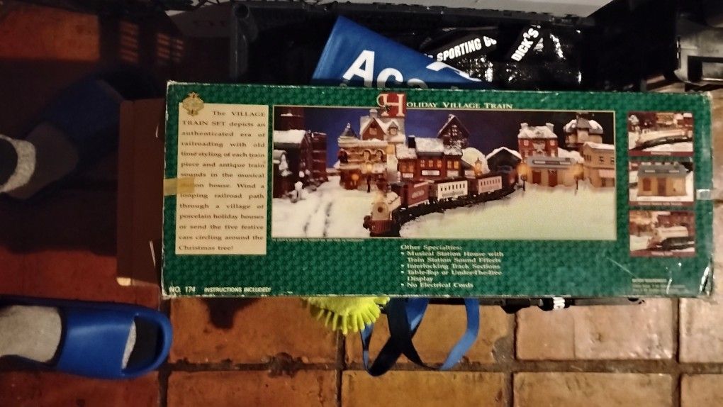 1995 Holiday Village Train