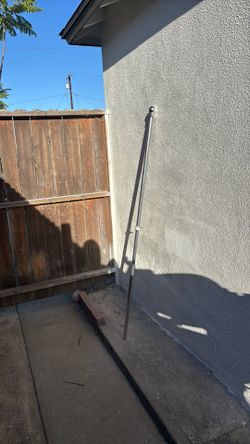 Flag pole