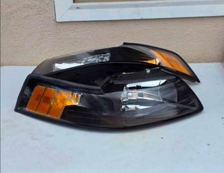 99-04 Ford Mustang Headlights Luces Micas Calaveras Faros Faroles Focos
Headlamps