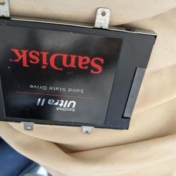 One Sandisk Loaded With Win10 Works Great 