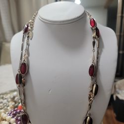 Necklece