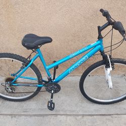 26in Magna Mountain Bike 18 Speed 