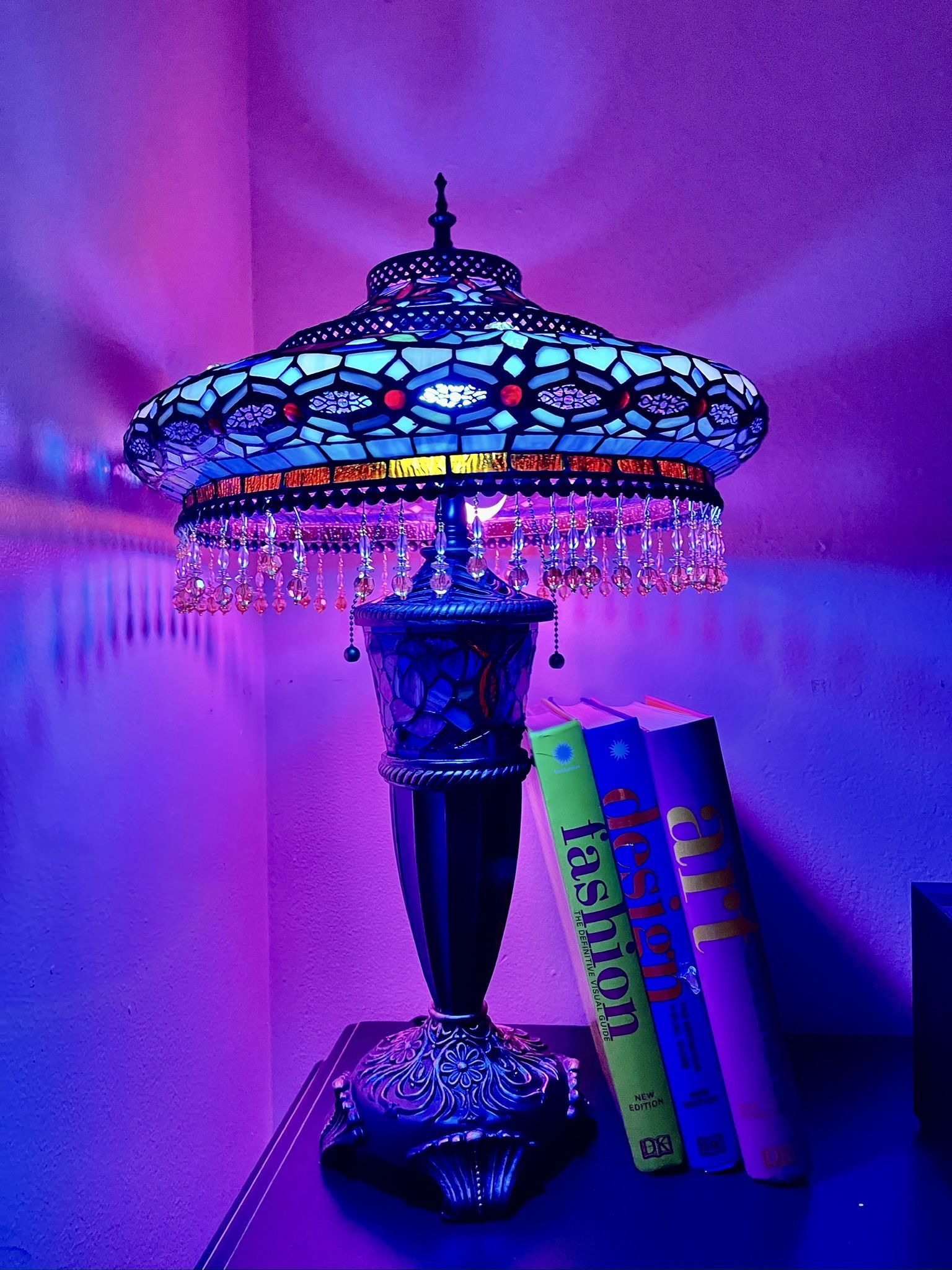 Gracewood Hollow Lachmet Multicolored Stained Glass Table Lamp (27.5 in.) - 17"L x 17"W x 27.5"H