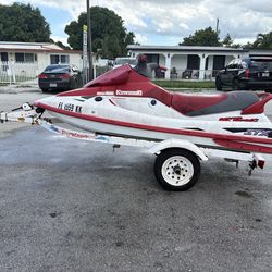 1998 Kawasaki WaveRunner two-stroke