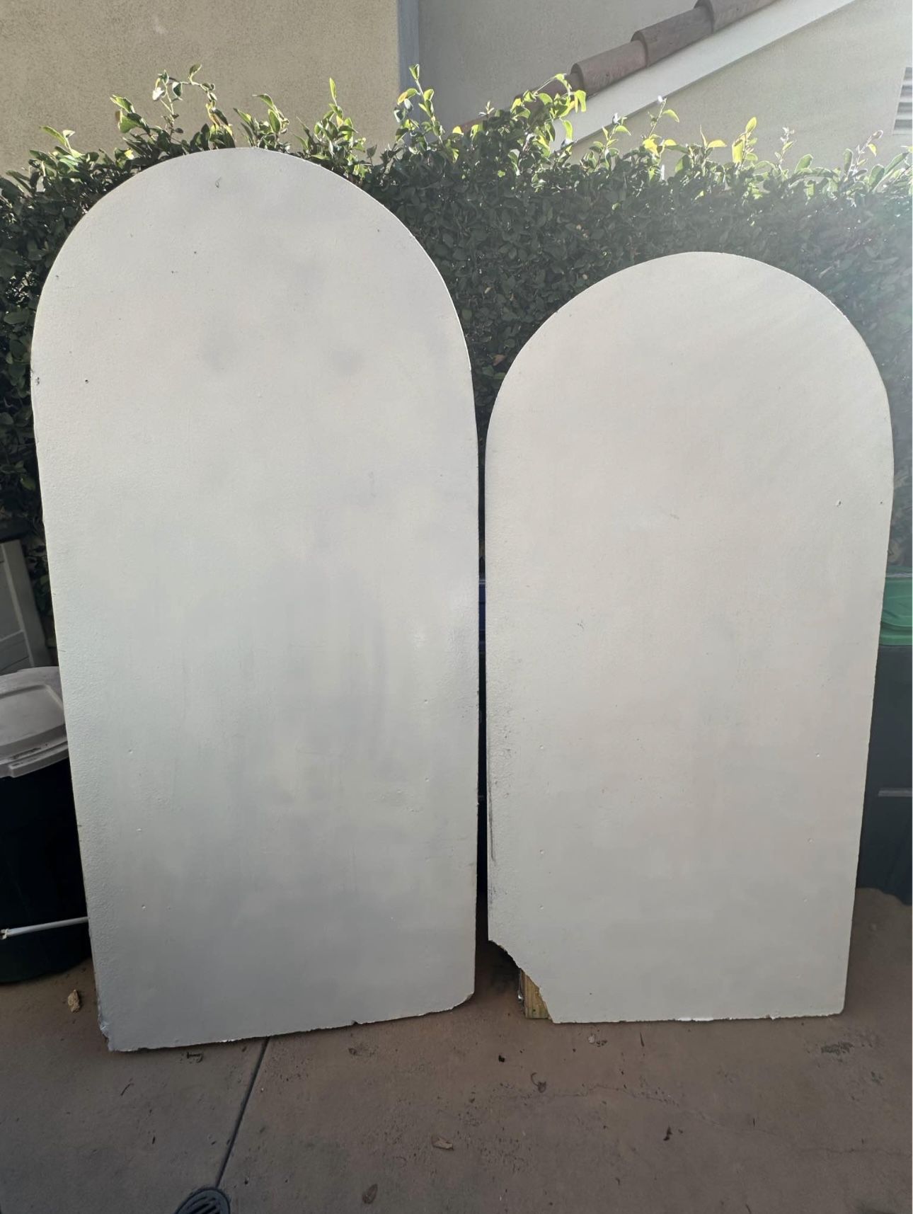 Wood backdrop Arches