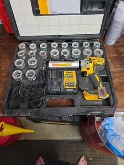 Dewalt cable stripper