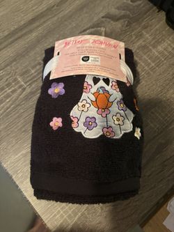 Betsey Halloween Hand Towels