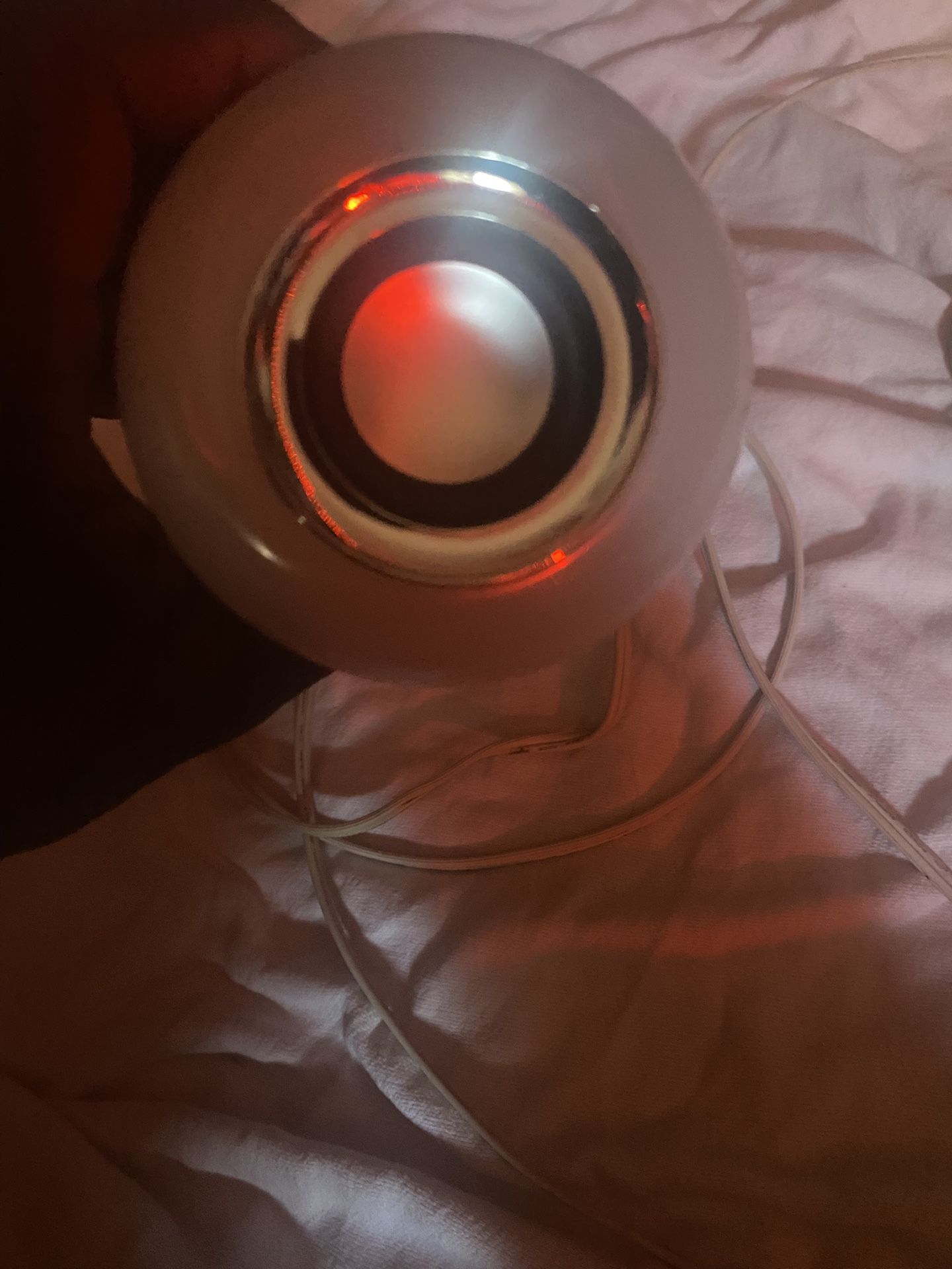 Lamp With Speaker