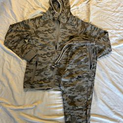 New Nike Tech Cotton Sweat Suit Zip Up  Hoodie & Joggers Men's Set Camo Small