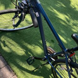 Schwinn 700c Hybrid Cruiser Bike BEAUTIFUL