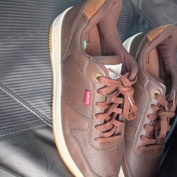 Levi's Brown Leather Low Tops
