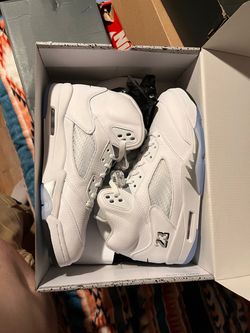 Men’s shoes