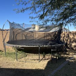 Trampoline 