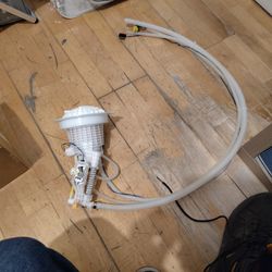 Secondary Fuel Pump For 05-10 Chrysler Dodge Chargers C300