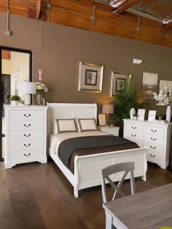 4 PCS QUEEN BEDROOM SET: QUEEN BED FRAME, NIGHTSTAND, DRESSER, MIRROR