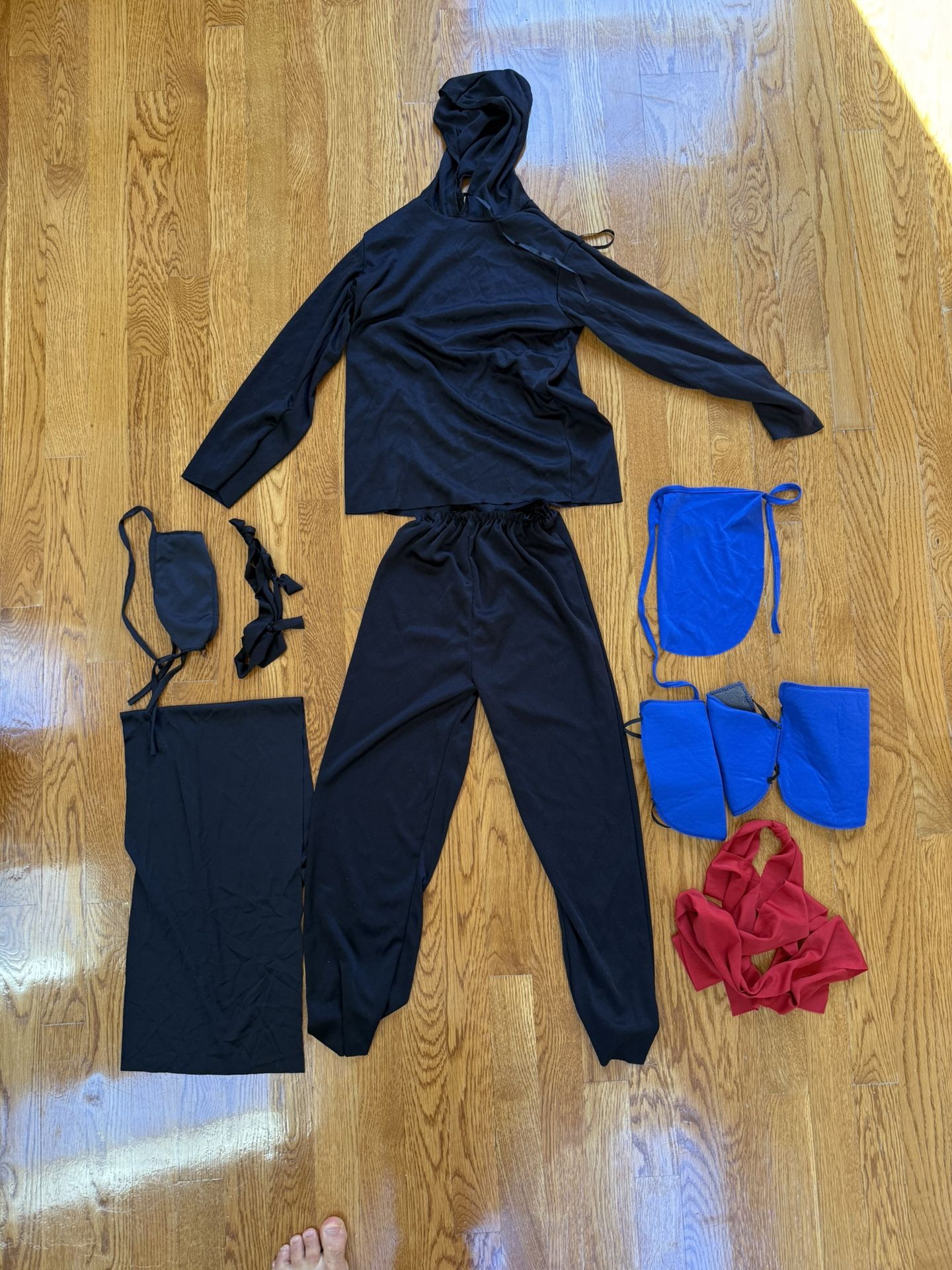 Grim Reaper and Ninja Costume Set (Like New, Size 8-10)