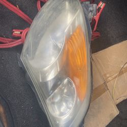 09 Nissan Altima Driver Side Headlight