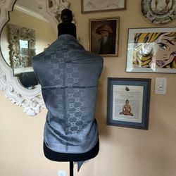 NWT Gucci Show Wrap Throw Pam Shawl