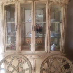 China Cabinet China And Table 6 Chairs