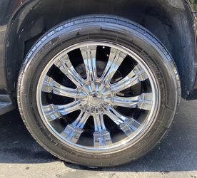 Chrome Rims “22 all 4 with tires included!