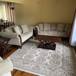 Traditional Living Room Set – Sofa, 2 Loveseats, Coffee Table, End Tables & Rug