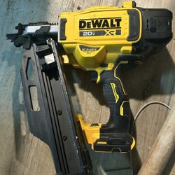 Dewalt 21degree Framing Nailer 