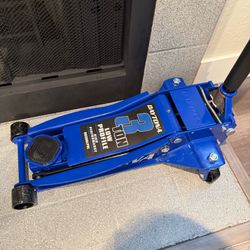 New Daytona 3 ton jack low profile