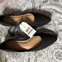 Time And True Woman Flats 