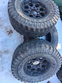 Radar Renegade MT Tires
