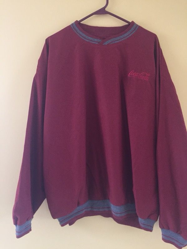 Red & Gray Coca-Cola Pullover