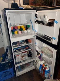 Magic Chef Refrigerator 10.1 Cubic Ft. Top Freezer