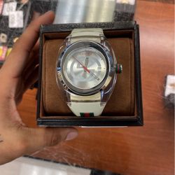 Men’s Gucci Watch 