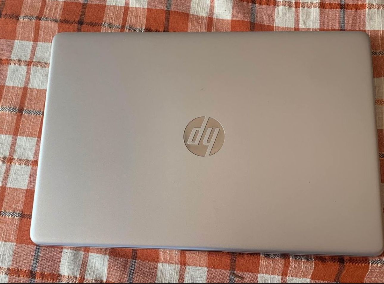15.6” HP laptop.